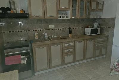 Casă cu Teren 1700 Mp în Central - 6