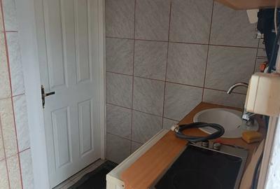 Inchiriez camera cu baie Inchiriez camera cu baie - 3