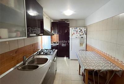Casă cu 4 camere în Vânători - 1