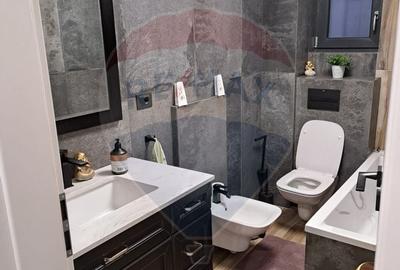Apartament cu doua camere renovat situat la etajul 2 - 5