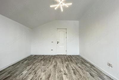 Casă cu 5 camere cu Teren 538 Mp în Pecineaga - 2