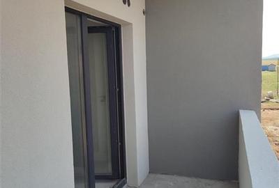 Apartament cu 3 camere semidecomandat în Exterior Sud - 7
