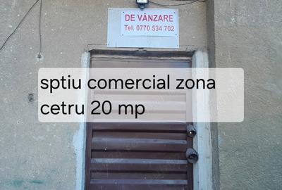 Spațiu comercial, de 20 mp, în Central - 1