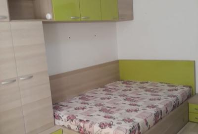 Apartament cu 3 camere decomandat în Central - 8