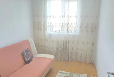 Apartament cu 3 camere semidecomandat în Scărișoara - 4