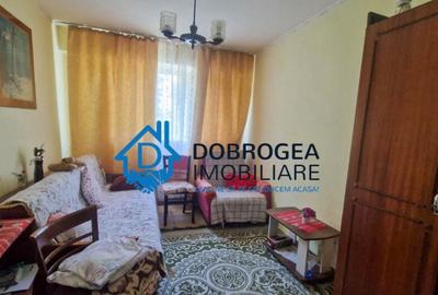 APARTAMENT 3 CAMERE DECOMANDAT , ETAJ 2, CENTRALA GAZ - 2