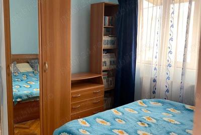 Apartament cu 3 camere decomandat, mobilat în 9 Mai - 1