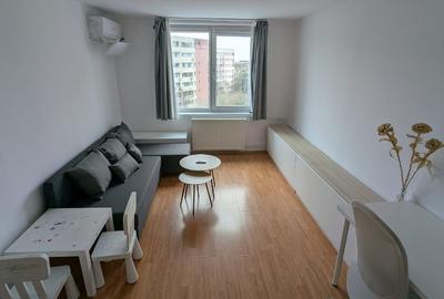 Apartament cu 2 camere semidecomandat, mobilat în Dristor