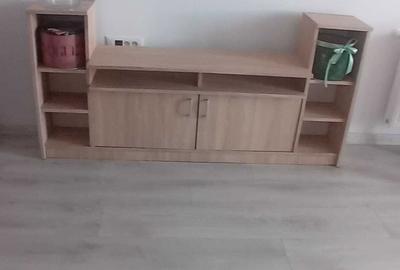 Garsonieră decomandată în Titan - 2