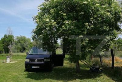 Casa demolabila, 50 mp, cu 1800 mp teren, zona Cosoveni - 4