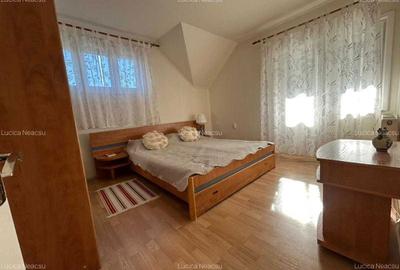 Casă cu 4 camere cu Teren 1150 Mp în Central - 3