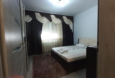 Apartament cu 2 camere decomandat în Giroc
