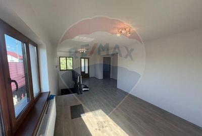 Casa / Vila 5 camere Golesti - 7