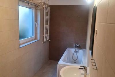 Apartament cu 3 camere în Central - 7