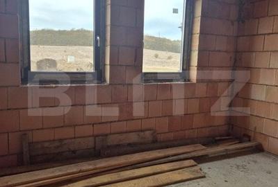 Vila noua de vanzare la intrare in Corunca - 6