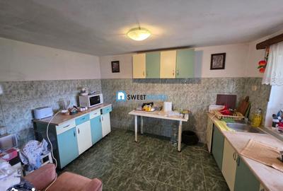 Casă cu 2 camere cu Teren 900 Mp în Mândra - 10