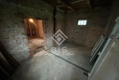 Casa de vanzare in localitatea Sintereag - 2