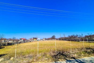 Teren de 2086 mp, în Cuca - 3