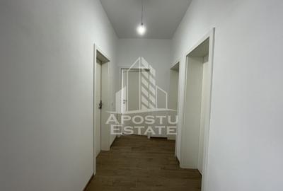 Spațiu comercial, de 72 mp, în Giroc - 4