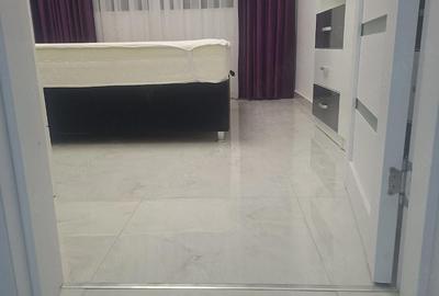 Apartament cu 3 camere semidecomandat în Central - 9