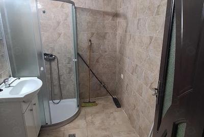 Garsonieră decomandată în Central - 8