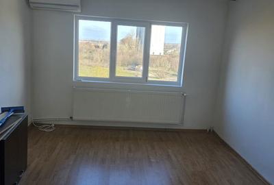 Apartament cu 2 camere decomandat în Central - 10