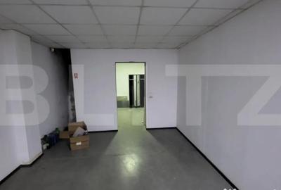 Spațiu comercial, de 210 mp, în Debarcader - 2
