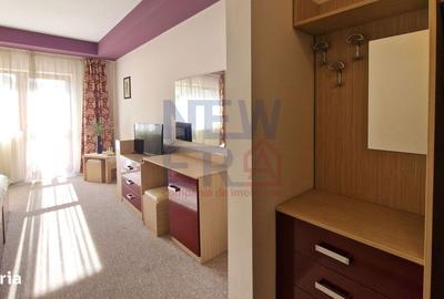 Spațiu comercial, de 2,000 mp, în Central - 9