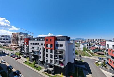 Apartament cu 2 camere decomandat, mobilat în Tractorul - 22