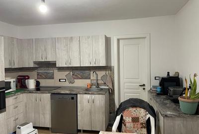 Casă cu 4 camere în Meteș - 3