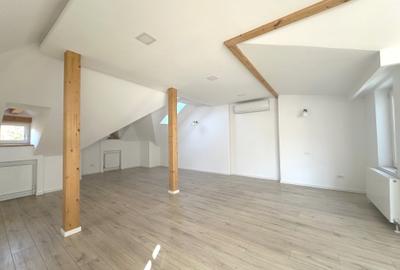 Casă individuală cu 10 camere cu Teren 600 Mp în Capitale - 11