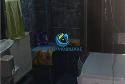 Apartament 3 camere, 95 mp pe doua niveluri cu terasa de 30 mp, Eroilor - 12