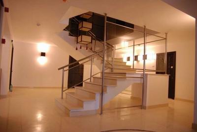 Garsonieră decomandată în Dămăroaia