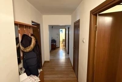 4 camere- Gara- 110 mp - etaj 3 - liber - 185000 euro - 6