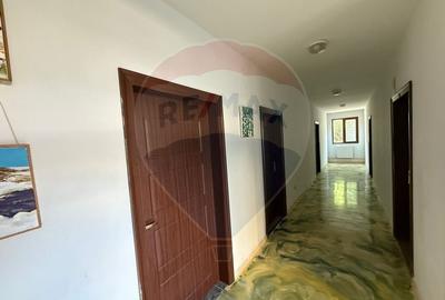 Pensiune cu 23 camere de vanzare in Mamaia Sat - 8