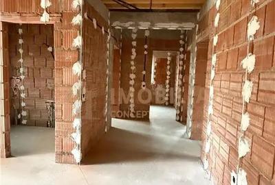 Casa de vanzare in Mocira - 3