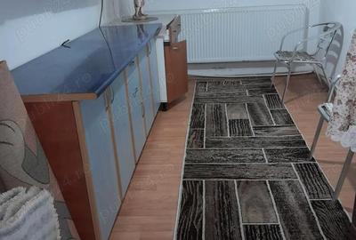 Casă cu 6 camere în Lehliu - 2