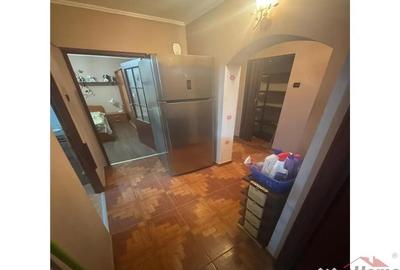 Apartament cu 2 camere decomandat în Brăilei - 9