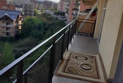 Apartament cu 2 camere, 56 mp, etaj intermediar, zona Petrom - 4