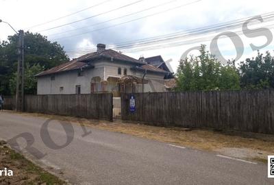 Casă cu 4 camere în Crintești - 12