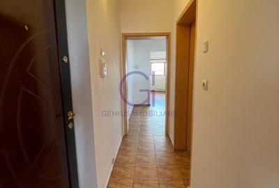 Apartament 2 camere in Strand cu priveliste de vis , garaj si zona verde privata - 3