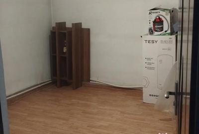 Casă cu 5 camere în Central - 2