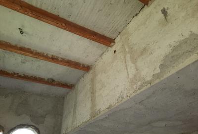Casă cu 6 camere cu Teren 2340 Mp în Central - 9