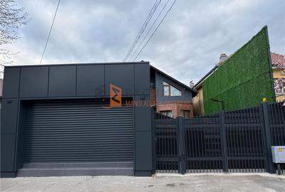 Casă individuală cu 6 camere cu Canalizare în 1 Decembrie - 1