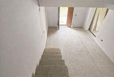 Casă cu 4 camere în Vișani - 14