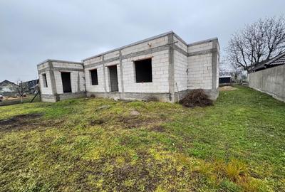 Casă cu 3 camere în Central - 5