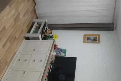 Garsonieră decomandată în Sânpetru - 19