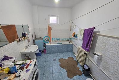 Casă individuală cu 5 camere cu Canalizare în Transilvaniei - 9