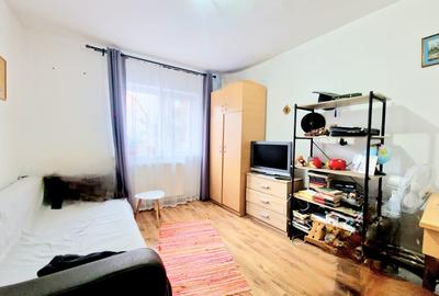 Apartament cu 4 camere decomandat, mobilat în Tomis III - 12