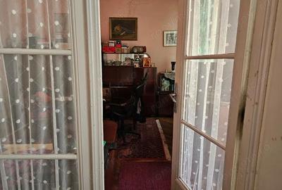 Apartament cu 3 camere decomandat în P-ța Unirii - 9